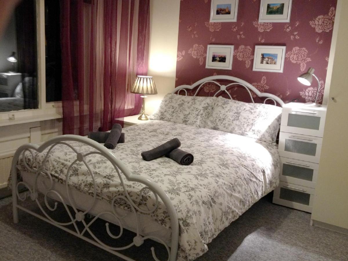F1- Very Nice City Centre Apartment Edinburgh Eksteriør bilde